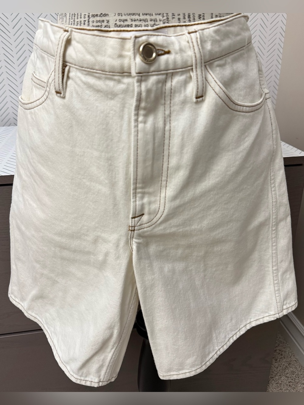 Women’s Frame Cream Le Italien Denim Bermuda Shorts Brown Stitching 29